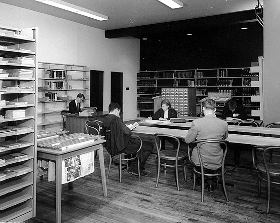 Bentwood chairs at Rubidge Hall