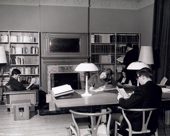 "Ypsilon" at Peter Robinson College